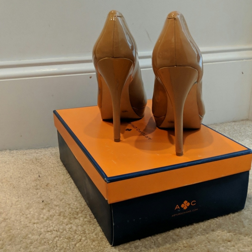 Shoes - Picture 2 of 2